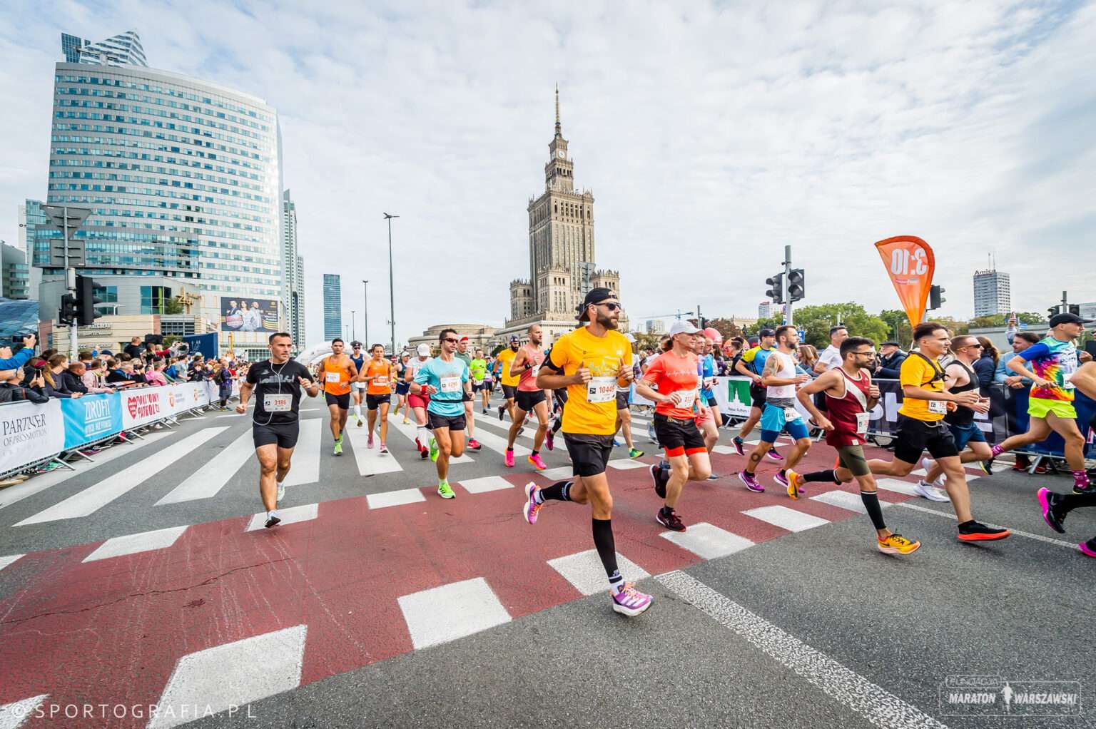 Polland Long Distance Runner Home Page new - Fundacja Maraton Warszawski